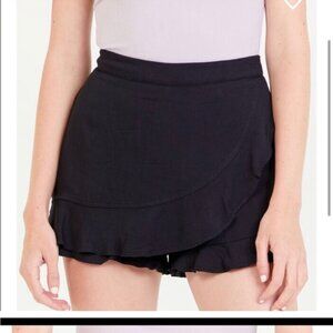 Altar'd State Black Ruffled Skort in Black